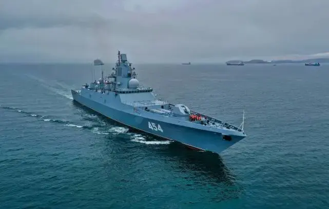 22350型护卫舰 不再看别人脸色：俄罗斯22350型护卫舰用上国产发动机_手机搜狐网